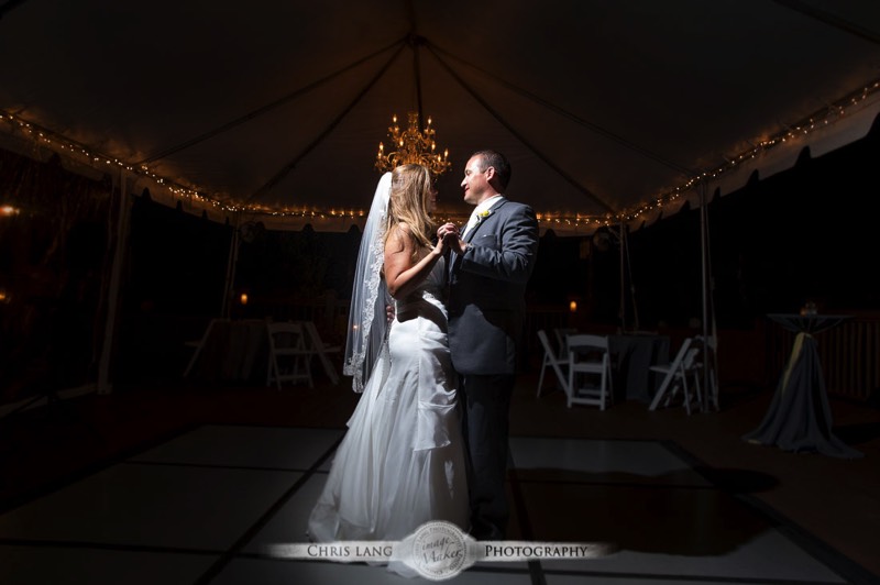 Nighttine-Wedding-Picture-Bride-Groom-Wedding-Photography-Ideas-inspiration-Wilmington-NC-128-South