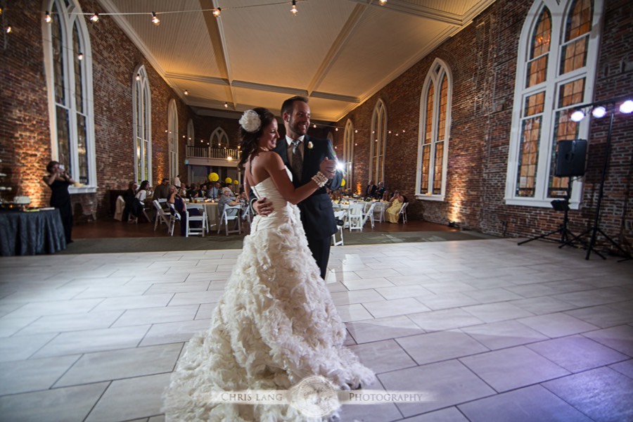 St-Thomas-Preservation-Hall-Wedding-First-Dance