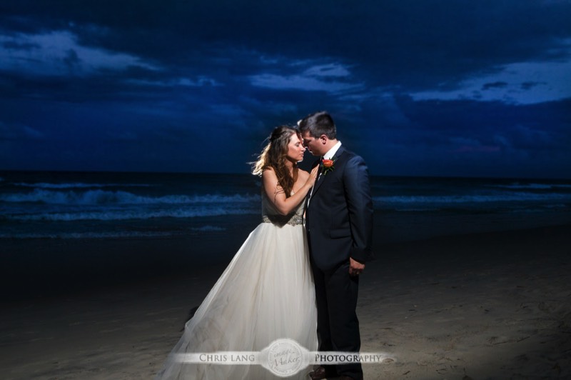 Sunset-Beach-Wedding-Picture-Shell Island Resort-Bride-Groom-Styles-Trends-Wedding Picture Ideas- Wilmington NC Weddings