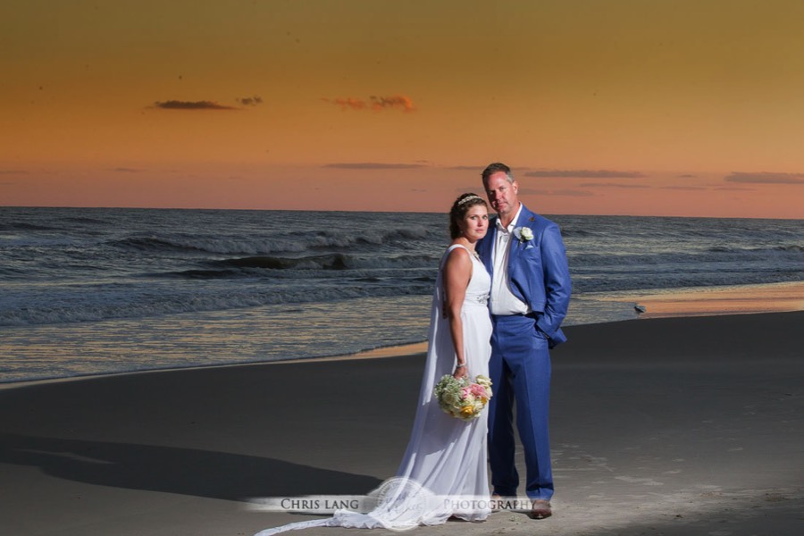 Topsail-Island-Weddings-Photography-Picture-Ideas-wedding picture at sunset