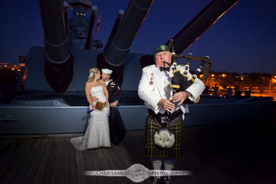 North-Carolina-Battleship-Weddings-Photography-Bride-and-groom-pictures