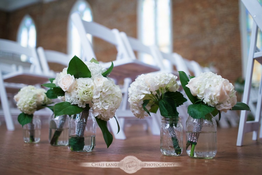 St-Thomas-Preservation-Hall-Wedding-Flowers-Wedding-Photography