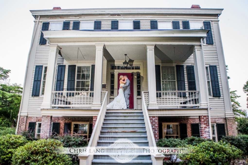 Poplar-Grove-Plantation-Weddings-Photography-Ideas-Inspiration