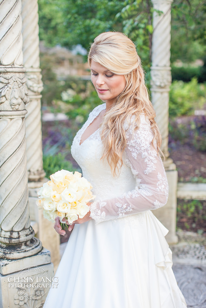 arboretum bridal portraits - bridal portrait photography - bridal portraits - bride - wedding dress - ideas - wilmington nc -
