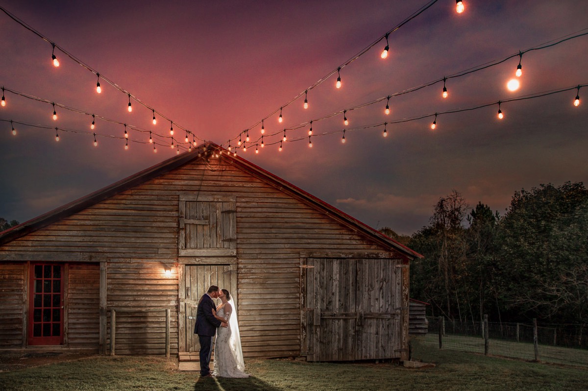 Creative photography style - Twight light photo - outdoor wedding - farm wedding - edison light - Wilmington nc wedding photographer - wedding photo - wedding ideas - bride-groom- chris lang photography