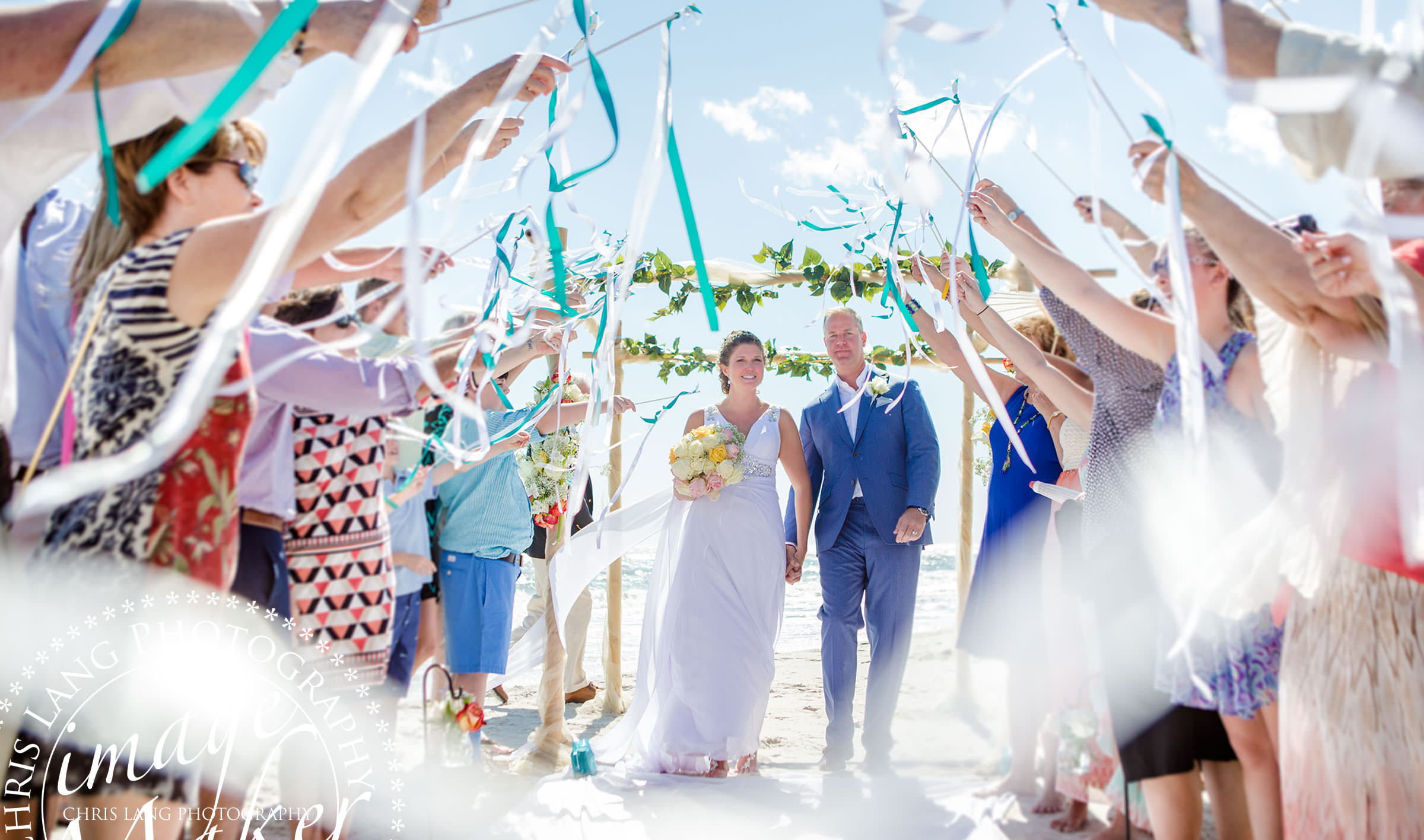 beach wedding photography - beach photographers - beach weddiing photo ideas - 