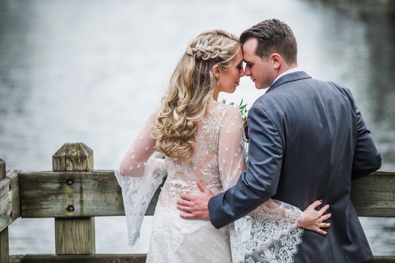 river landing wedding - photo of bride and groom - covered bridge - wilmington nc wedding photographer - wedding photo - bride - groom - wedding dres - wedding ideas - chris lang photography