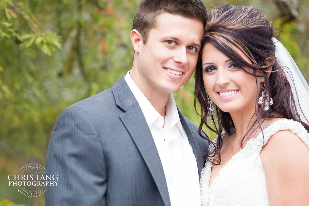 bride & groom portait - bride & groom photo - bride & groom photo ideas - bride & groom photography - wilmington  nc wedding  wedding photography