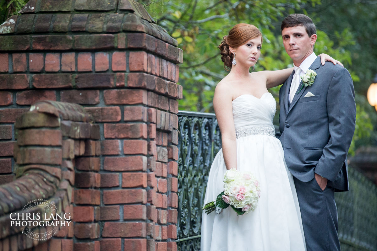 river landing weddings - bride & groom photo - bride & groom photo ideas - bride & groom photography - wilmington  nc wedding  wedding photography