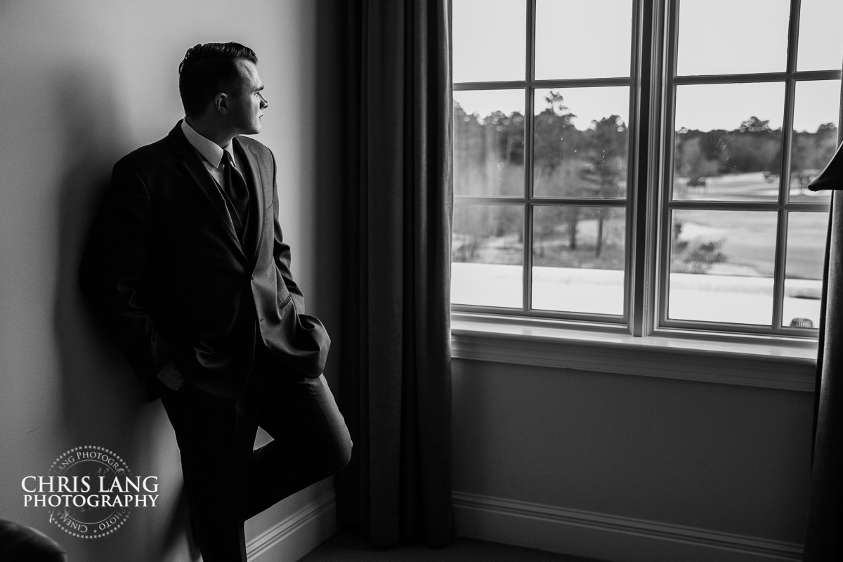 groom waiting for wedding - pre wedding photos - wedding photo ideas - getting ready wedding pictures - bride - groom - wedding dress - wilmington nc wedding photography  