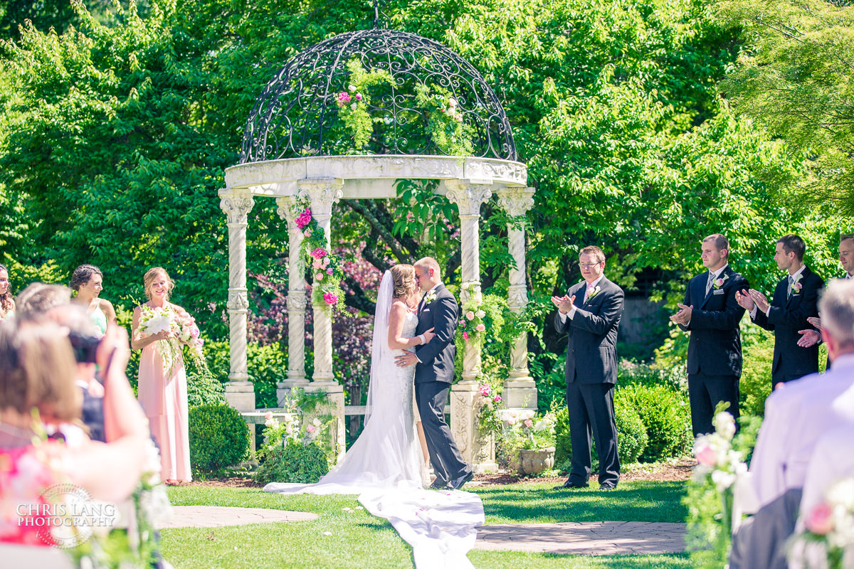 The arboretum weddings - wilmingtn nc - wedding ceremony photo - wedding ceremonies - bride - groom - bridal party - wedding ceremony photography - ideas