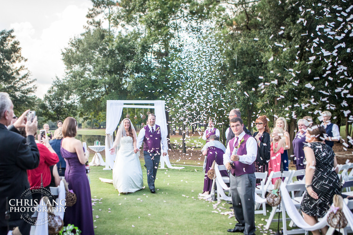 bride & groom - wedding ceremony photo - wedding ceremonies - bride - groom - bridal party - wedding ceremony photography - ideas