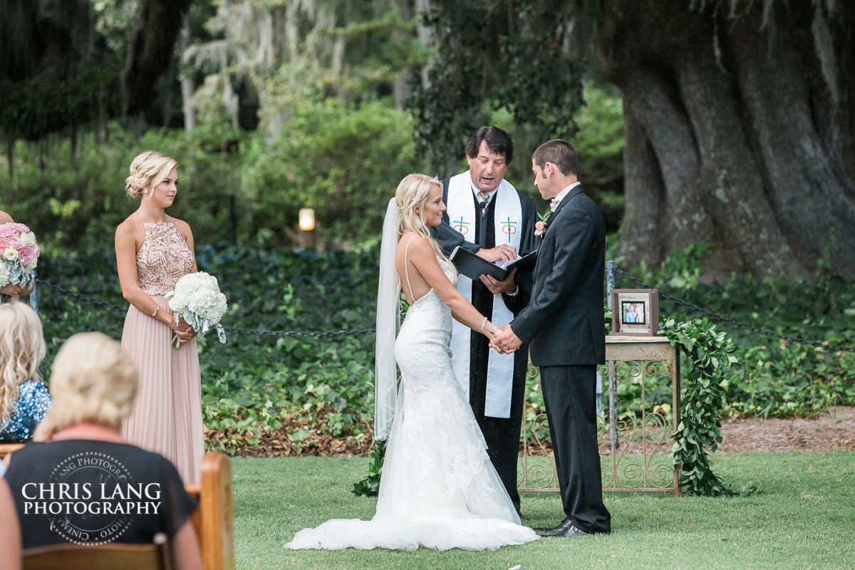 Airlie Gardens Wedding Ceremony - Wedding ceremony photo - Wedding ceremonies - bride - groom - bridal party - wedding ceremony photography - ideas - Wilmington NC Wedding Photography