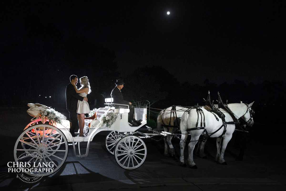 River Landing Wedding Photo - Horse and Carriage wedding exit - wedding photography - night wedding photography - evening wedding photos- bride - groom - wedding photo ideas - 