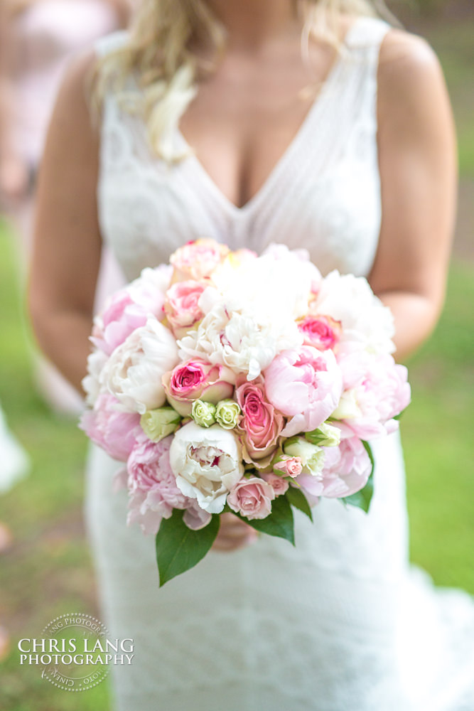 Bride- Wedding Dress - Birdal Boquet - Wedding Flowers - natural light wedding photo - wedding photography ideas - Wilmington NC Wedding Photography