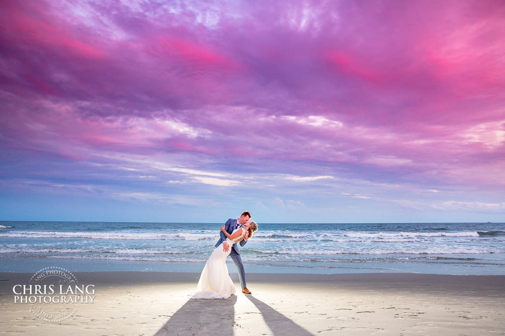 Sunset-Wedding-Picture-Bride-Groom-Styles-Trends-Wedding Picture Ideas- Wilmington NC Weddings