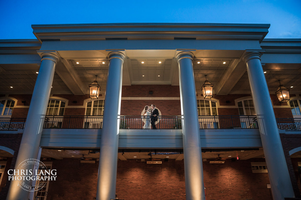 Wilmington nc wedding photographers - sunset wedding photo - the golden hour - bride & groom - wedding dress - sunset wedding photography - twlight 