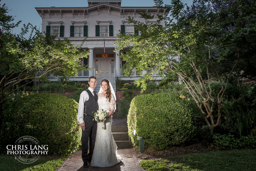 the city club - wilmington nc weddings - sunset wedding photo - the golden hour - bride & groom - wedding dress - sunset wedding photography - twlight 