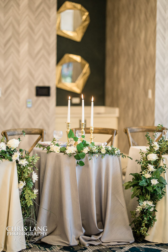 bride & groom table - wedding at embassy suites by hilton - wilmington nc - wedding photo - wedding reception - wedding decor - wedding and event venues - wilmingotn wedding venue