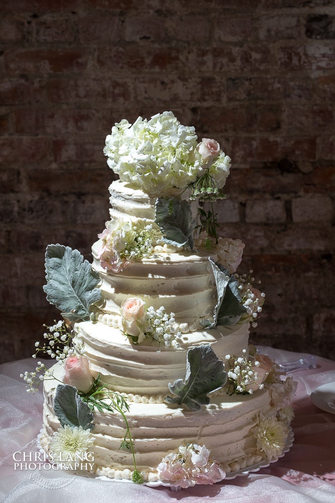 wedding cake - Hotel Ballast - Wilmington NC - Wedding & Reception Venue - Wedding Photography - Bride - Groom - Chris Lang Photography 
