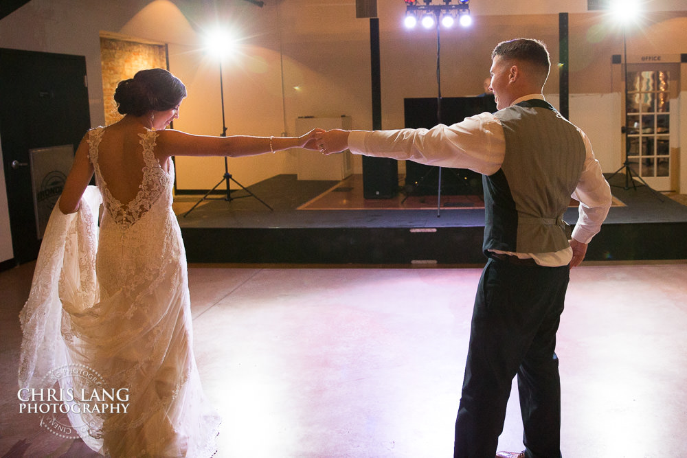 bride and groom first dance - ironclad brewery - wedding photo - wedding photography - wedding & reception ideas - 