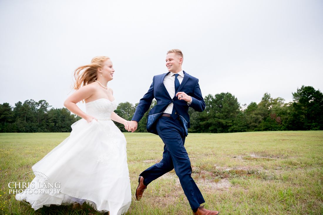 natural light wedding photo - wedding photography ideas - Wilmington NC Wedding Photography