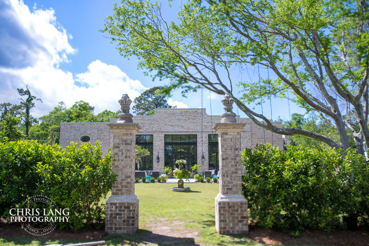 Wrightsville Manor - Wilmington NC - image of fron of wedding venue