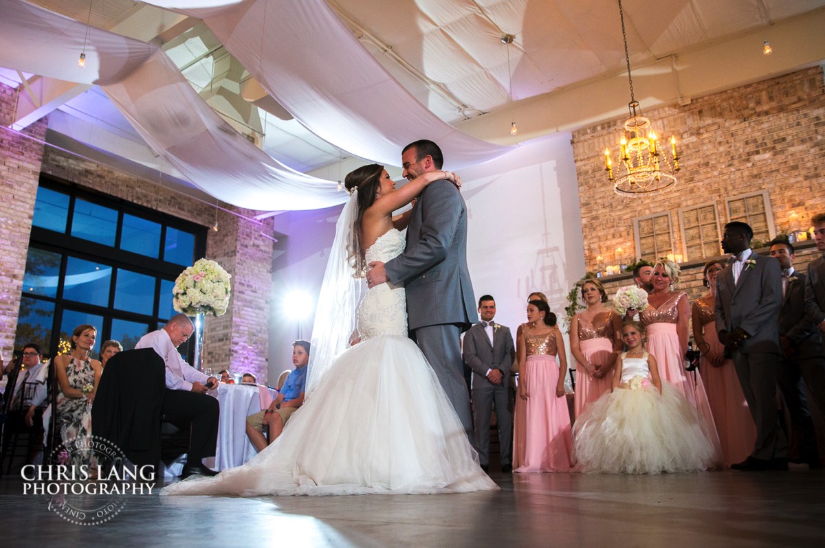 bride & groon first dance at wrightsville manor in wilmington nc - wrightsville manor wedding photographers